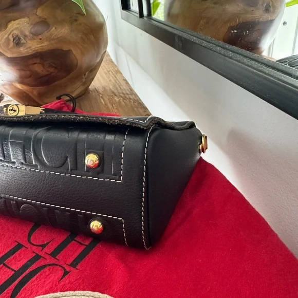 Carolina Herrera / ANDY LOCKED CROSSBODY I MEDIUM
HOULDER BAG - Picture 4 of 15